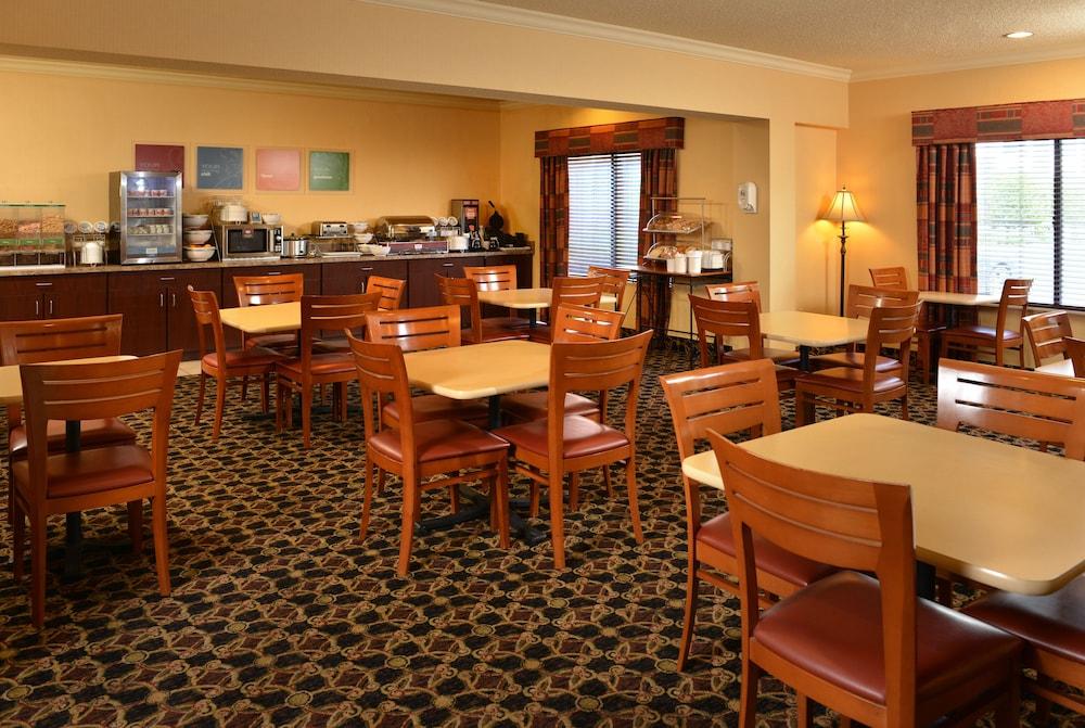 Comfort Suites Prestonsburg West Esterno foto